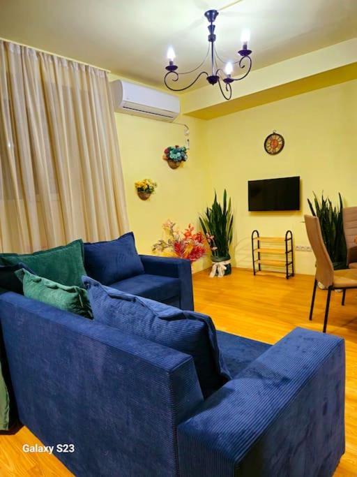 Apartment In The Old District 트빌리시 외부 사진