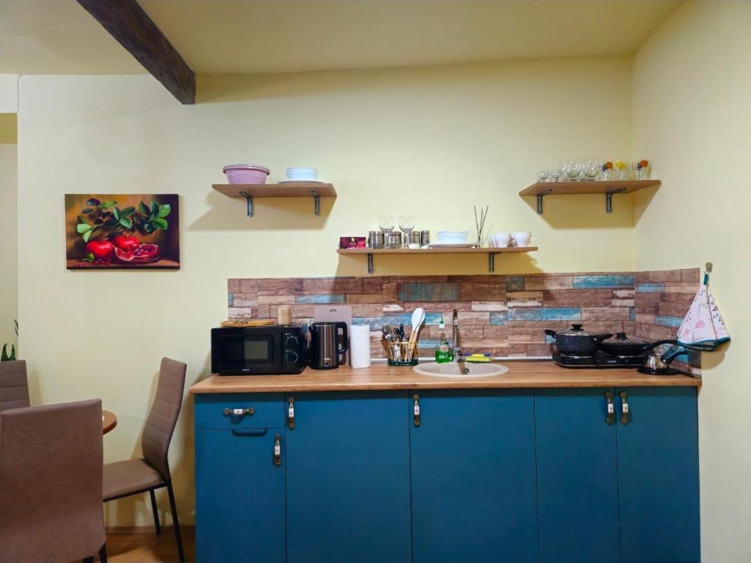 Apartment In The Old District 트빌리시 외부 사진